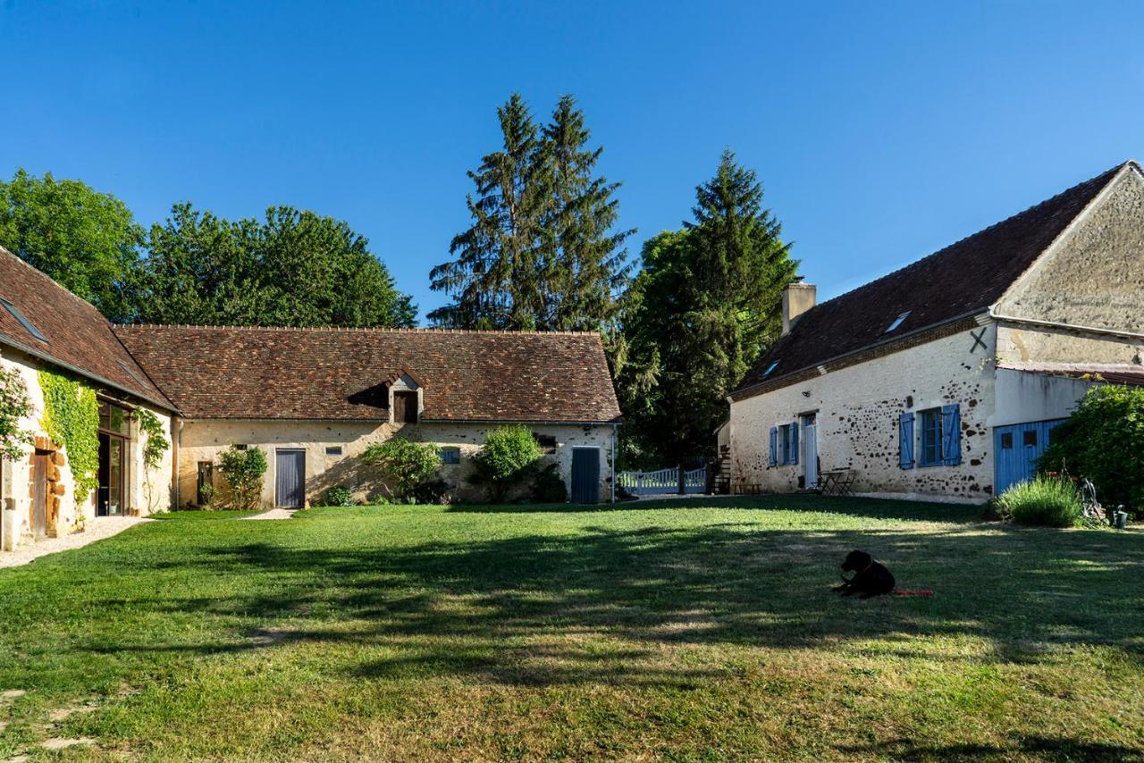 Chambre d'Hôtes chez Artiste Verrier, La Perrière - Perche Exterior foto