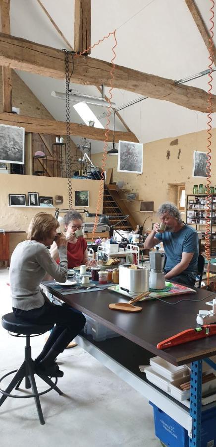 Chambre d'Hôtes chez Artiste Verrier, La Perrière - Perche Exterior foto
